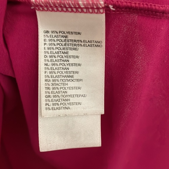 3 for $25 • NORTH FACE PINK SHORT SLEEVE TEE - Picture 4 of 4